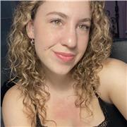 Me encantan los niños y la enseñanza. Si quieres aprender inglés, contacta conmigo.